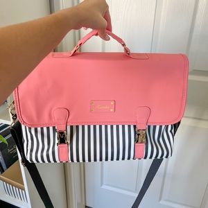 Women’s lap top bag